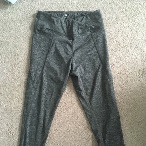 Senita horizon petite cropped leggings